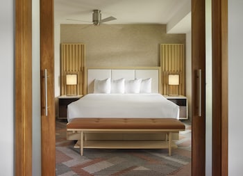 Suite (Monterey)