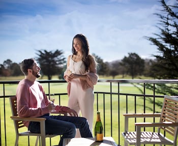 Room, 1 King Bed, Balcony, Golf View