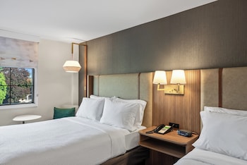 Standard Room, 2 Queen Beds