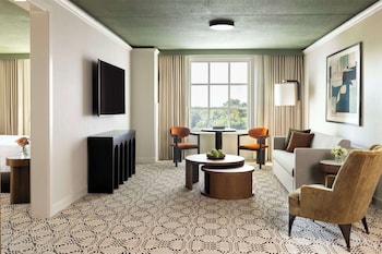 Suite (Greenwich Suite)