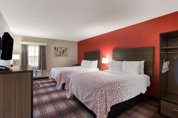 Standard Room, 2 Queen Beds, Non Smoking, Refrigerator & Microwave