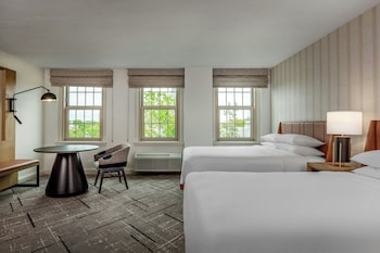Room, 2 Queen Beds