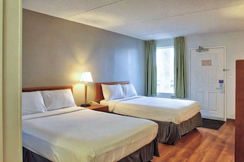 Standard Room, 2 Double Beds, Non Smoking