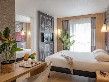 Standard Room, 2 Double Beds