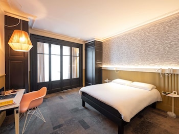 Suite, Multiple Beds