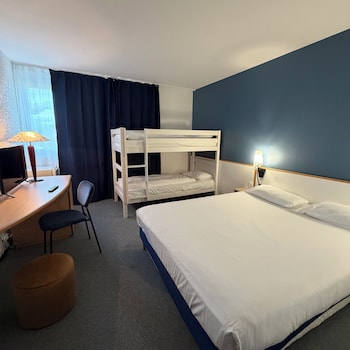 Family Quadruple Room