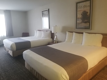 Suite, 2 Queen Beds