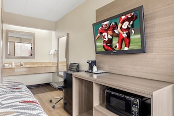 Deluxe Room, 1 King Bed, Non Smoking