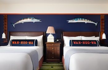 Room, 2 Queen Beds, Accessible, Bathtub