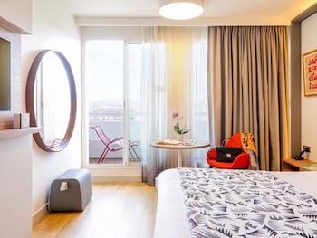 Privilege, Deluxe Room, 1 Double Bed, Terrace