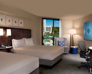 Room, 2 Queen Beds (Fireworks View)