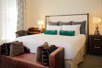 Premium Room, Corner