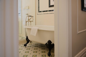 Premium Room, Corner