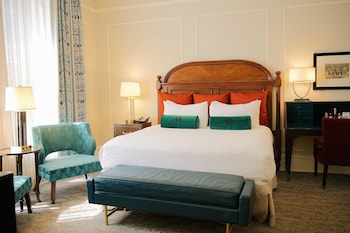 Premium Room (Classic)