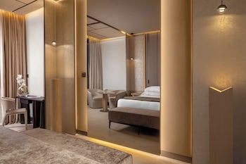 Junior Suite Upper Floor, Sea View, with Private Pool