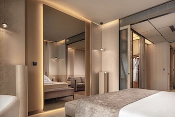 Junior Suite Ground Floor, Sea View, with Private Pool