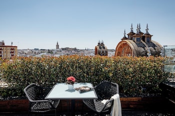 Red Level Grand Premium with Terrace