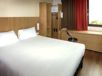 Standard Double Room, Multiple Beds