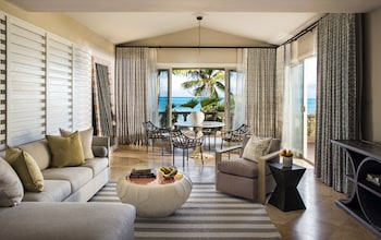 Hotel Luxury 1 Bedroom Suite -Adults Only