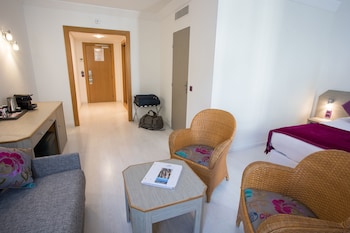 Triple Room (Spa Access Included)
