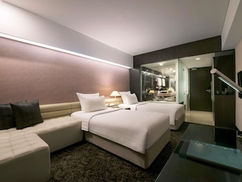 Superior Room, 2 Twin Beds, City View (Premium)