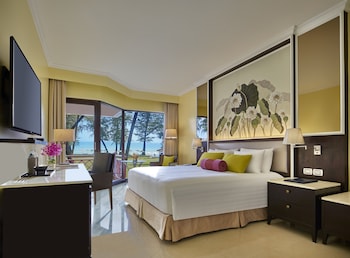 Premier Room, 1 King Bed, Oceanfront