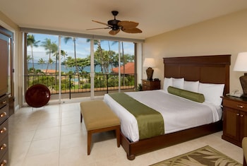 Suite, 1 King Bed, Ocean View (1 Bedroom,  Ocean View)