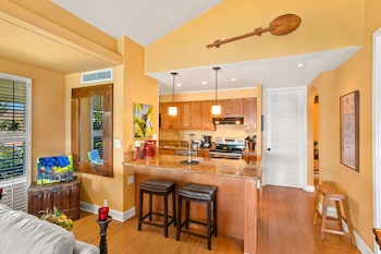 Premium Room, 1 King Bed, Oceanfront