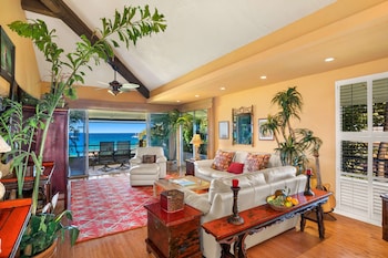 Premium Room, 1 King Bed, Oceanfront