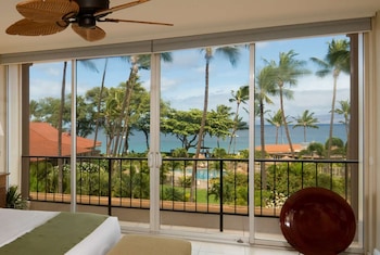 Suite, 1 King Bed, Ocean View (1 Bedroom,  Ocean View)