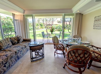 Deluxe Studio (Oceanside)