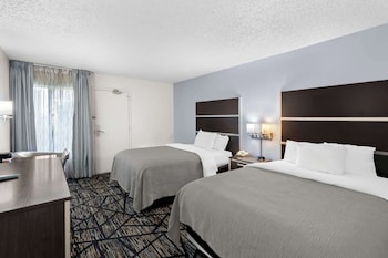 Standard Room, 2 Double Beds, Non Smoking
