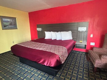 Standard Room, 1 King Bed