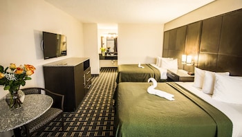 Standard Room, 2 Double Beds
