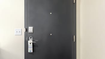 Standard Room, 2 Queen Beds, Accessible (Roll in Shower, Low Floor)