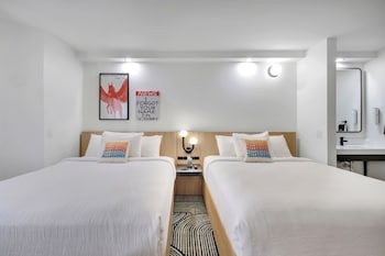 Standard Room, 2 Queen Beds