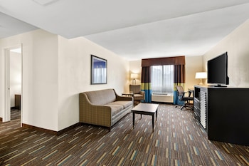 Suite, Multiple Beds, Non Smoking (Upgrade)