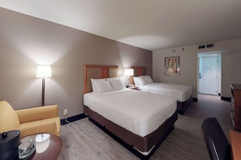 Room, 2 Queen Beds, Non Smoking