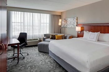Room, 1 King Bed (High Floor)