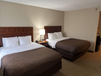 Room, 2 Queen Beds, Non Smoking