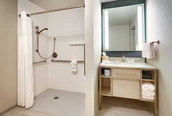 Room, 1 King Bed, Accessible