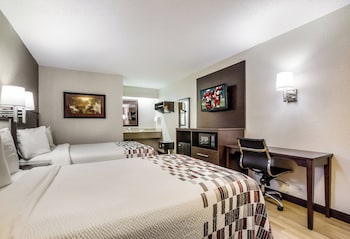Deluxe Room, 2 Double Beds (Smoke Free)