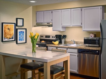 Superior Studio Suite, 1 King Bed, Accessible (Roll-In Shower)