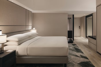King Deluxe Room