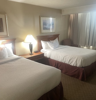 Superior Room, 2 Double Beds, Non Smoking, Pool View