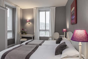 Comfort Room, 1 Queen Bed, Non Smoking, Bathtub (Twin bed on request)