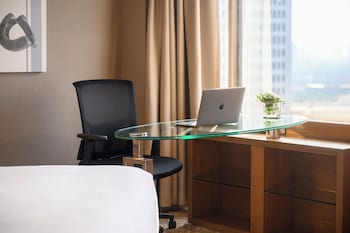 Deluxe Suite, 1 King Bed