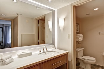 Premium Suite, 2 Double Beds