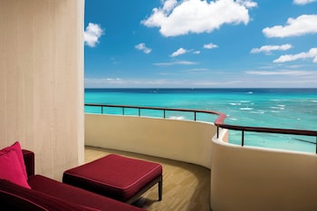Mailani Tower Ocean Suite 1 Bedroom, Mobility/Hearing Accessible, Oceanfront