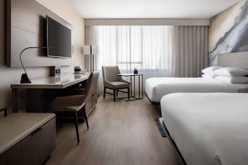 Room, 2 Queen Beds (Hearing Accessible)